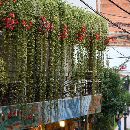 Hotel El Paisaje Гуатапе Экстерьер фото